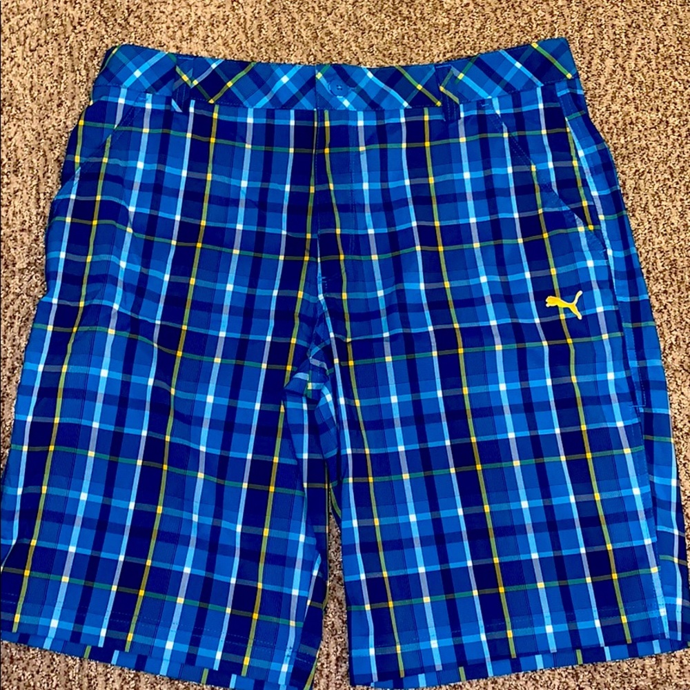 Men’s PUMA golf shorts